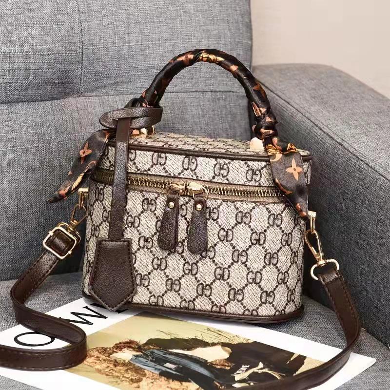 Harga tas gucci asli di plaza indonesia