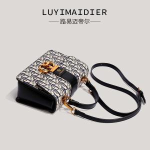 ZCJ5922 AS PICT-big-2