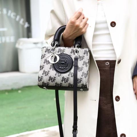 ZCJ7181 AS PICT-big-3